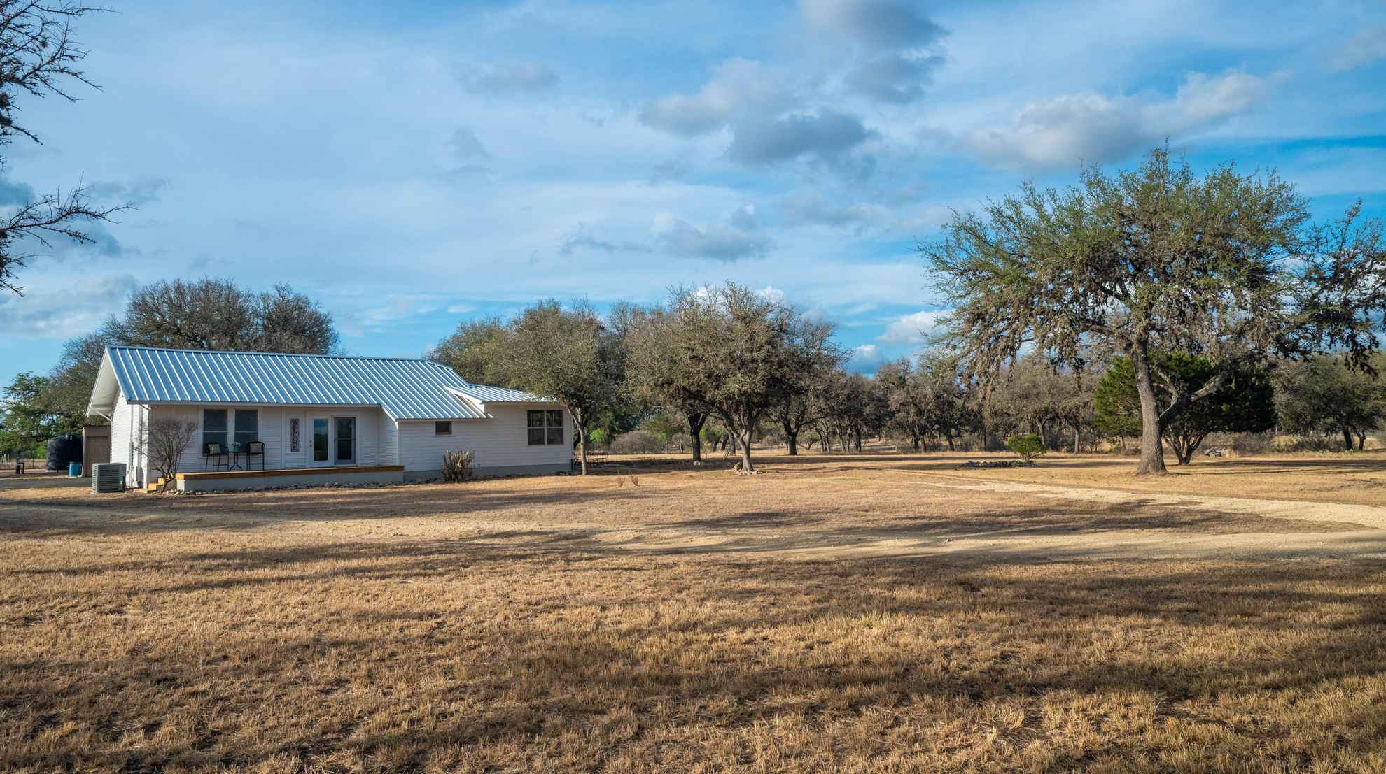 5 acres in Uvalde County, Texas Texas Land and Ranch Co Morris